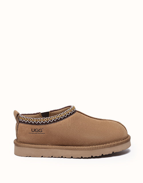 Image of Slippers. Product name - AUSTRALIAN SHEPHERD® Valen Slippers in Chestnut colour by brand - Ugg Australian Shepherd