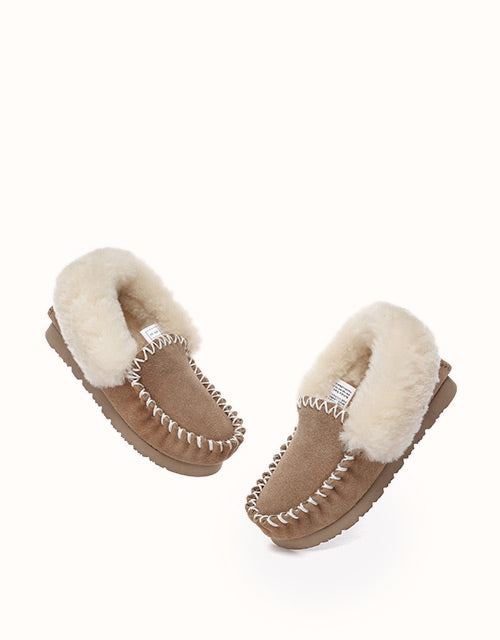 Ugg AUSTRALIAN SHEPHERD® Kids Popo Moccasins (Chestnut)