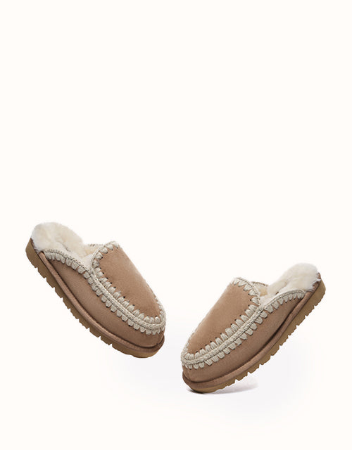 Ugg AUSTRALIAN SHEPHERD® Sophia Slippers (Chestnut)