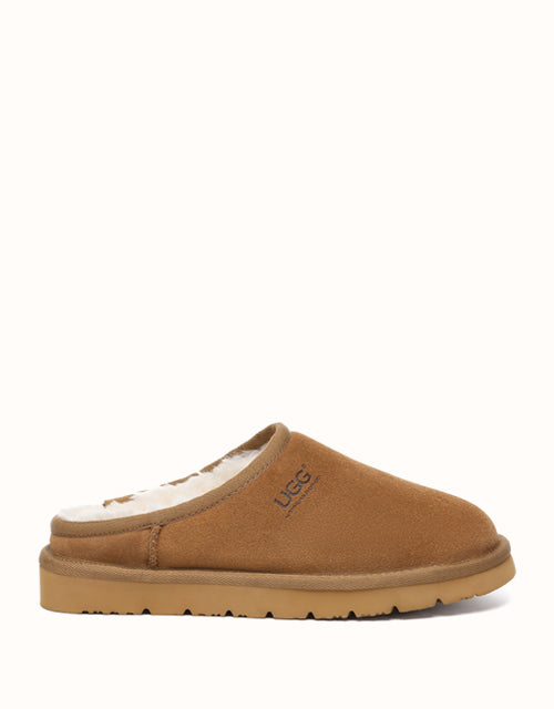 Image of Slippers. Product name - AUSTRALIAN SHEPHERD® Nano Classic Slippers in Chestnut colour by brand - Ugg Australian Shepherd