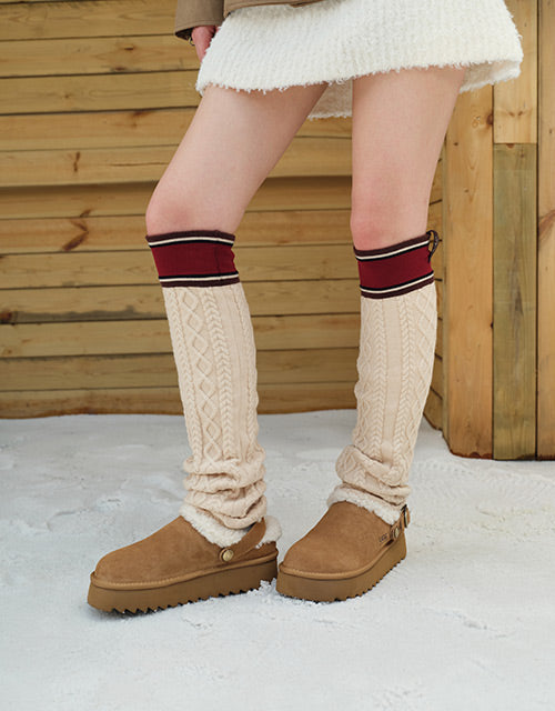 Ugg AUSTRALIAN SHEPHERD® Pulsey Platform Slippers (Chestnut)