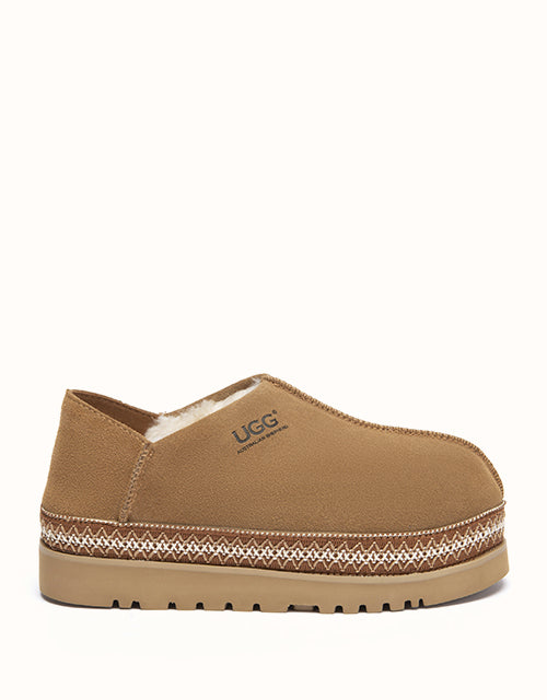 Image of Slippers. Product name - AUSTRALIAN SHEPHERD® Tayven Slippers in Chestnut colour by brand - Ugg Australian Shepherd