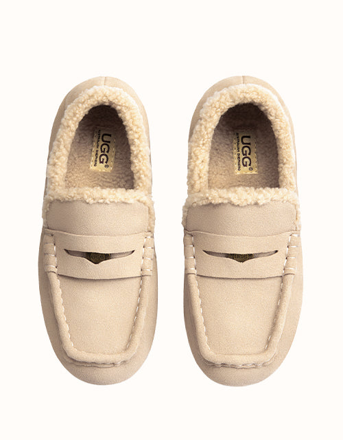 Ugg AUSTRALIAN SHEPHERD® Lomero Moccasins (Sand)