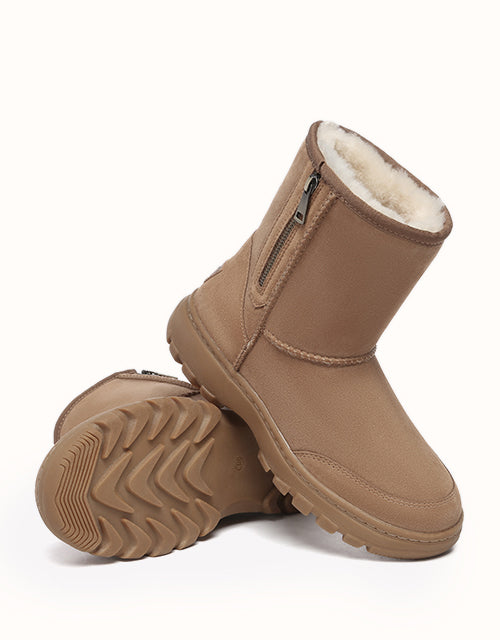 Ugg AUSTRALIAN SHEPHERD® Short Zip Outdoor Boots (Chestnut)