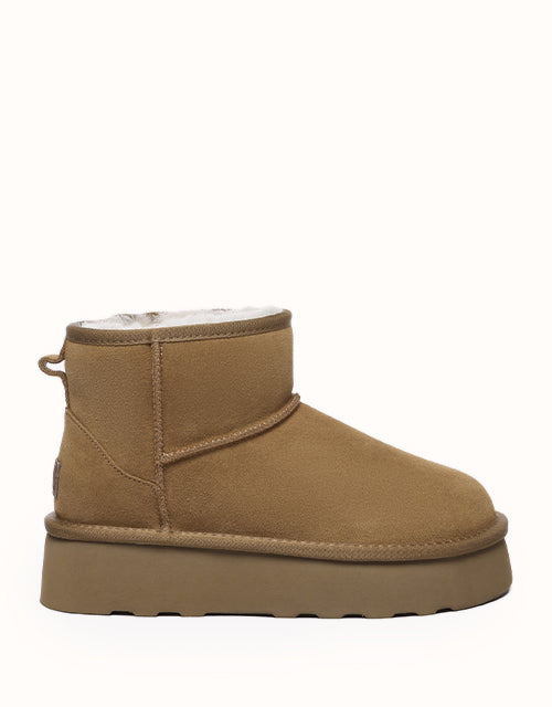 Image of Heels. Product name - AUSTRALIAN SHEPHERD® Rommie Platform Boots in Chestnut colour by brand - Ugg Australian Shepherd