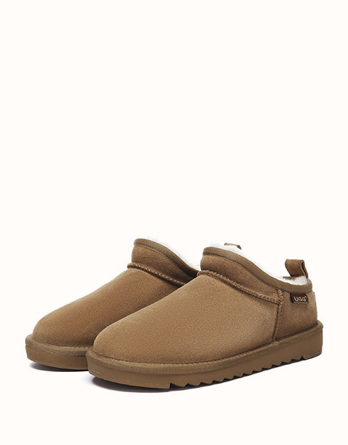 Ugg AUSTRALIAN SHEPHERD® Mini Nano Classic Boots (Chestnut)