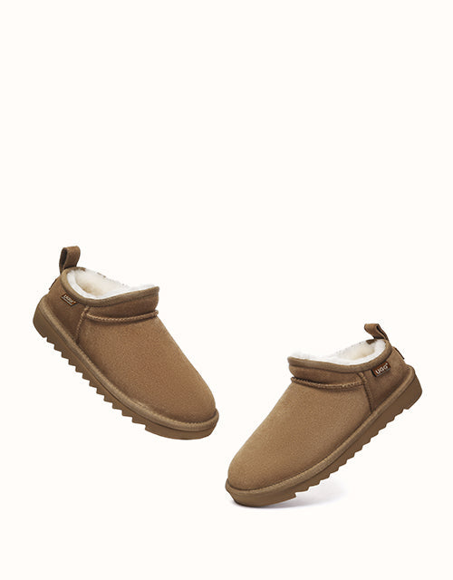 Ugg AUSTRALIAN SHEPHERD® Mini Nano Classic Boots (Chestnut)
