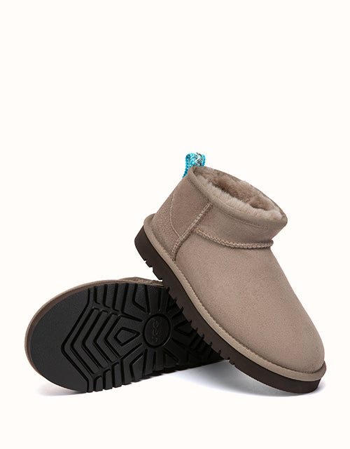 Ugg AUSTRALIAN SHEPHERD® Ultra Mini Mora Boots (Taupe)