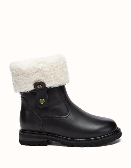 Image of Boots. Product name - AUSTRALIAN SHEPHERD® Airest Boots in Black colour by brand - Ugg Australian Shepherd