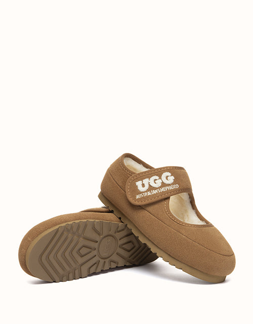Ugg AUSTRALIAN SHEPHERD® Velvi Kids Mary Jane Slippers (Chestnut)