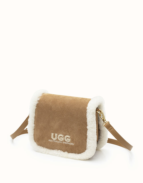 Ugg AUSTRALIAN SHEPHERD® Wool Messenger Bag (Dark Beige)