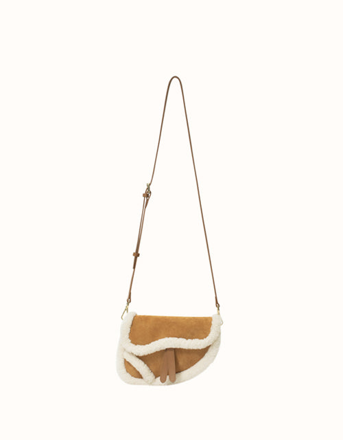 Ugg AUSTRALIAN SHEPHERD® Saddle Bag (Chestnut)