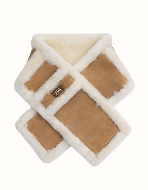 Image of Scarves & Shawls. Product name - AUSTRALIAN SHEPHERD® Puni Scarf in Chestnut colour by brand - Ugg Australian Shepherd