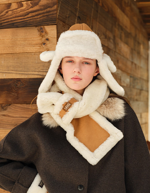 Ugg AUSTRALIAN SHEPHERD® Puni Scarf (Chestnut)