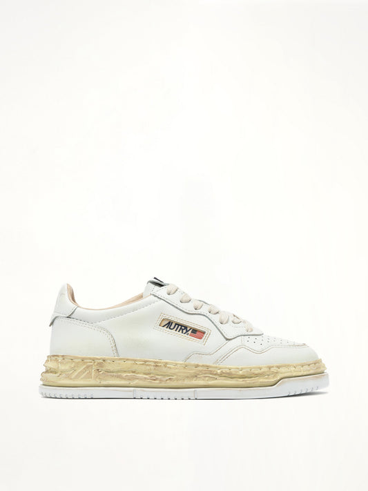 Image of Sneakers. Product name - MMY Super Vintage Low Sneaker in White colour by brand - AUTRY