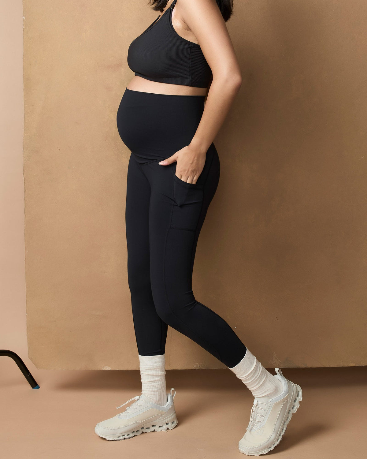 Soon Maternity Active Overbelly Side Pocket Leggings (Black)