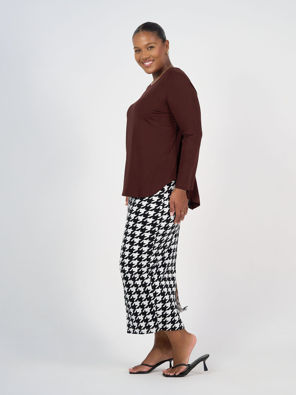 Lou Lou Adele Long Sleeve Bamboo Top (Burgundy)