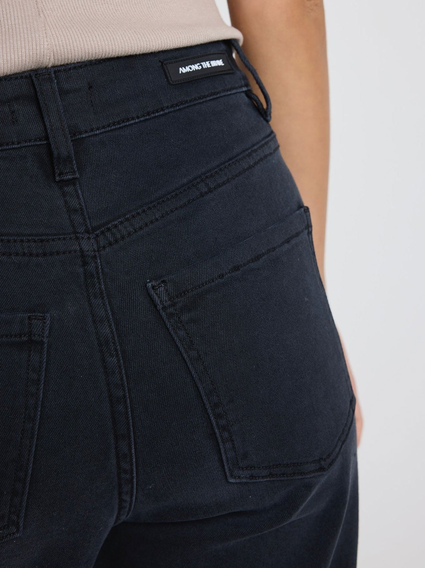 AMONG THE BRAVE ZOEY HIGH RISE WIDE LEG JEAN (Black)