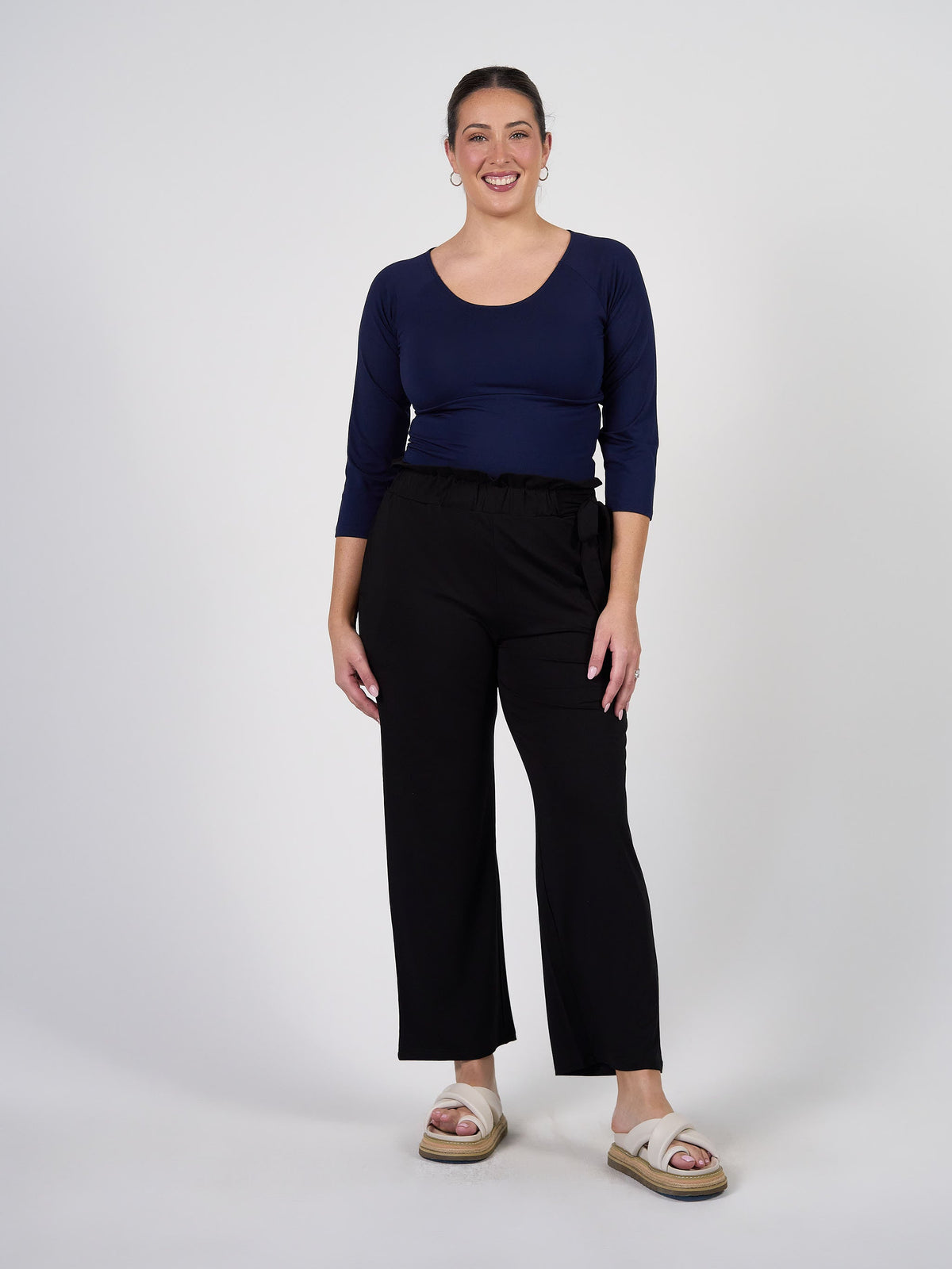Lou Lou Ava 3/4 Sleeve Cropped Bamboo Top (Navy)