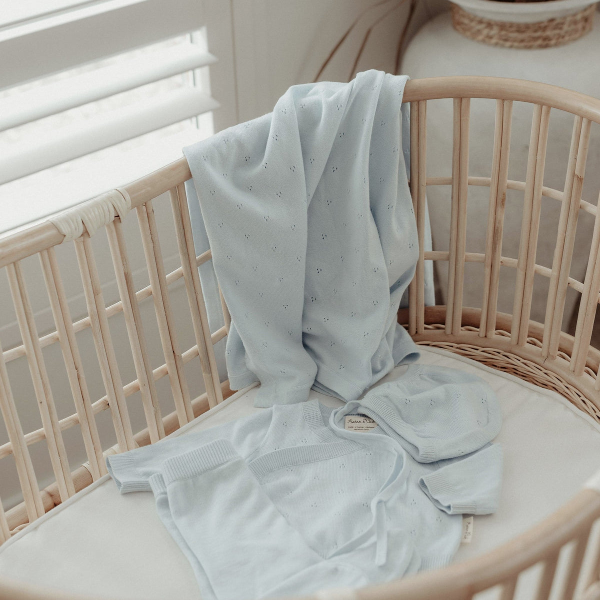 Heirloom Knit 4 Piece Gift Set - Blue
