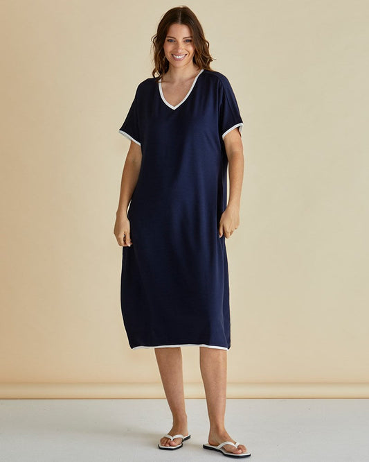 Image of Dresses. Productname: Betty Basics Jemima V-Neck Dress Navy in Navy colour by brand - Betty Basics