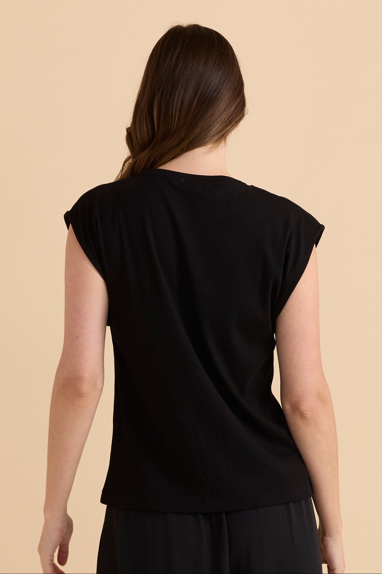 Betty Basics Cuff Rib Tee (Black)