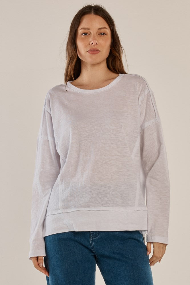 Image of T-Shirts. Productname: Betty Basics Beatris Tee White in White colour by brand - Betty Basics