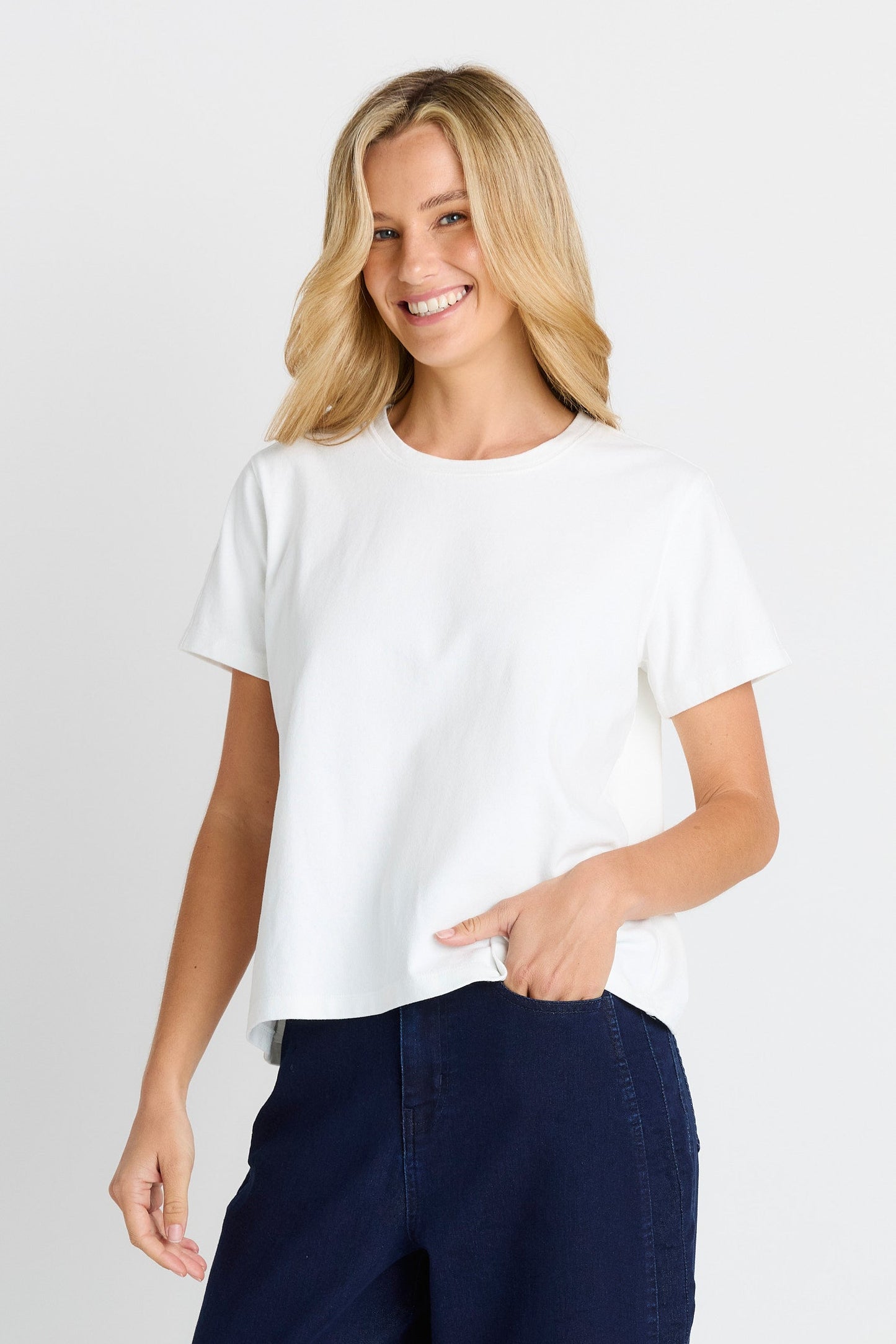 Betty Basics Base Tee (White)