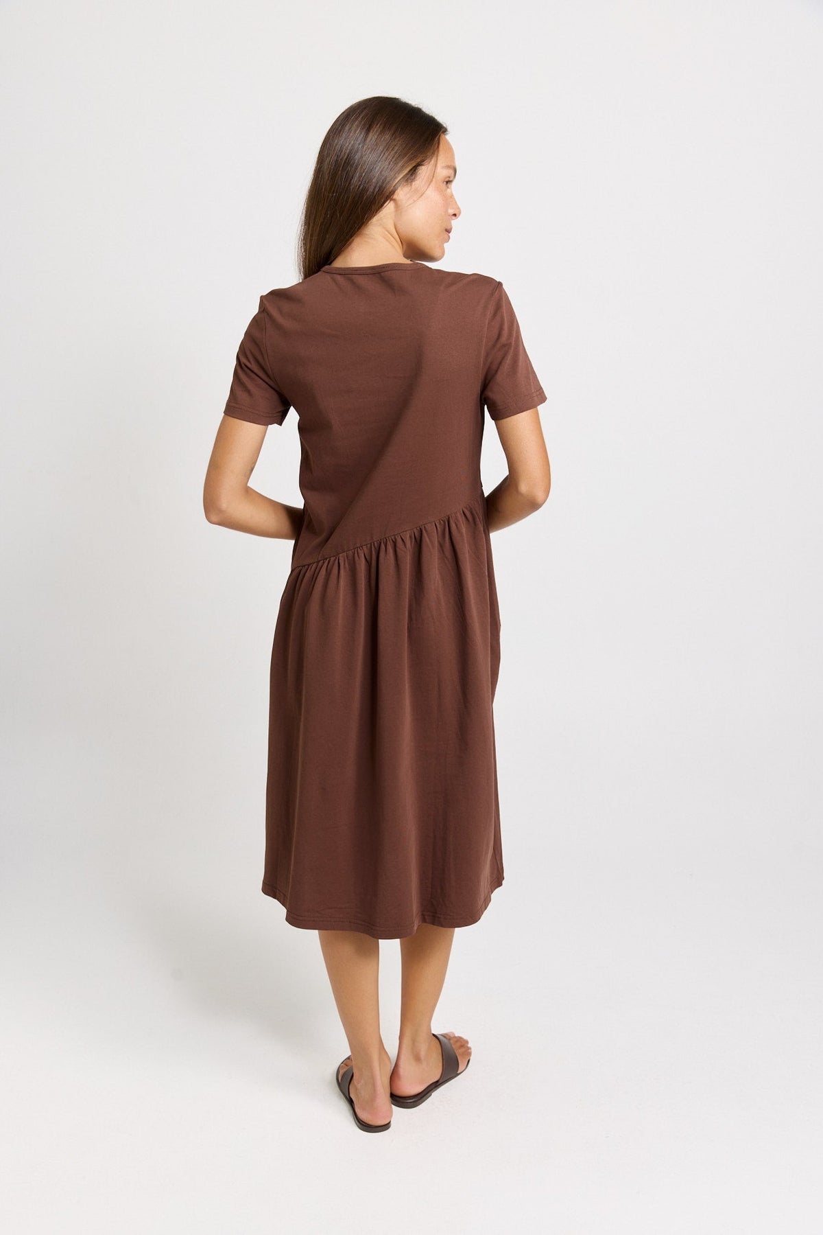 Betty Basics Ava Asymmetrical Cotton Midi Dress (Chocolate)