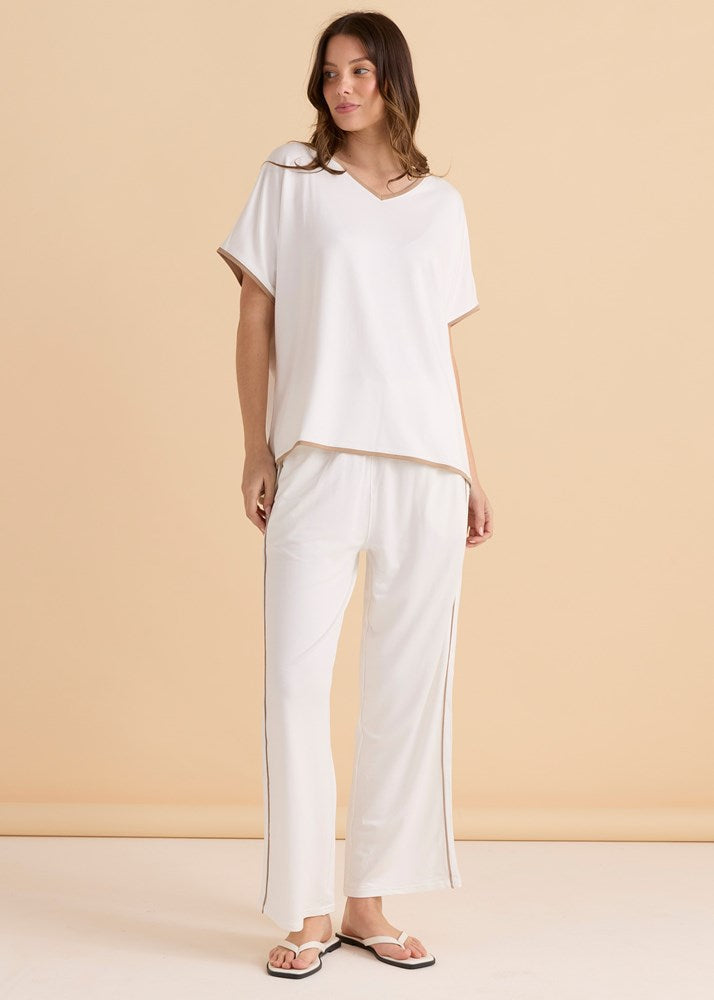 Betty Basics Clara Tee (White/Beige)