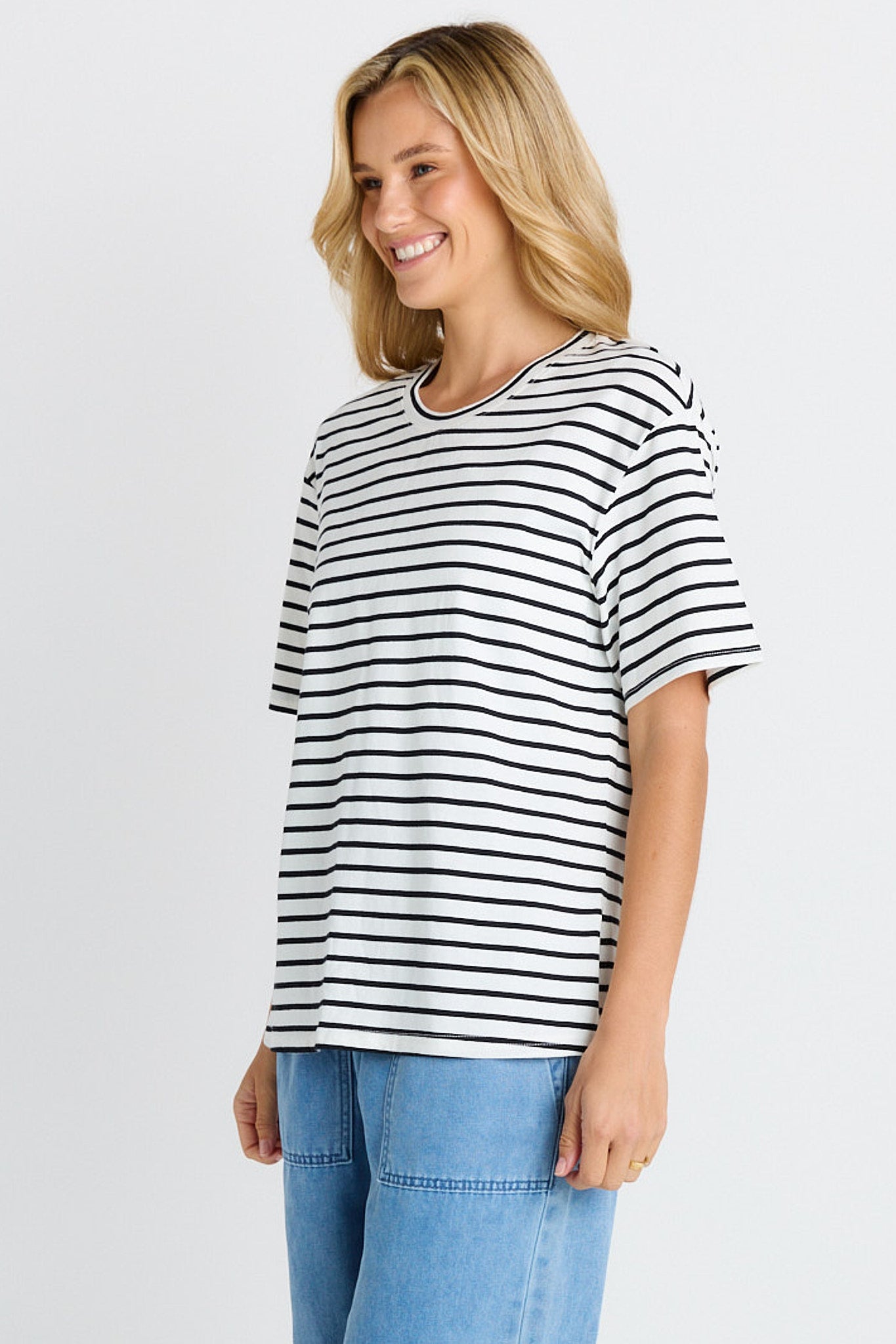 Betty Basics Relax Boxy Tee (Black/White Stripe)