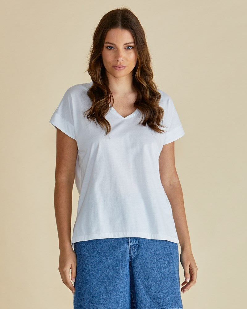 Image of a model wearing Tops. Productname: Betty Basics Tracy V-Neck Tee White in White colour by brand - Betty Basics