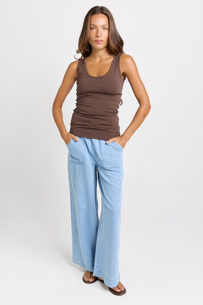 Betty Basics Emma Scoop Tank (Chocolate)