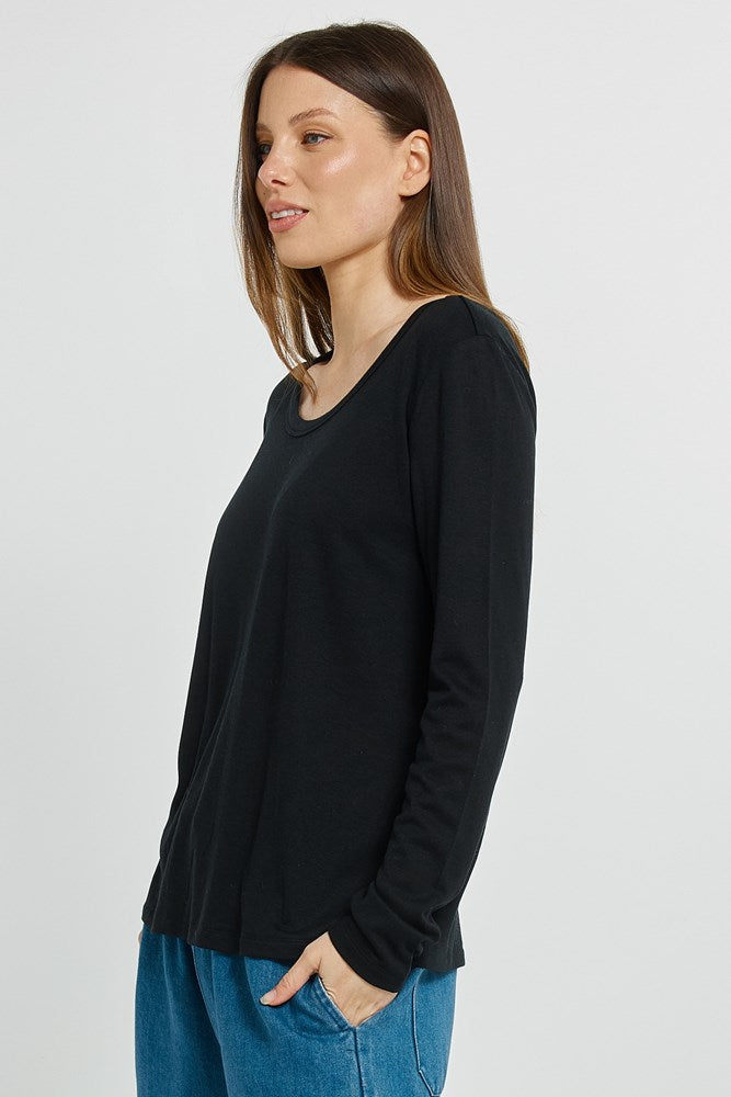 Betty Basics Westin Blended Wool Tee (Black)