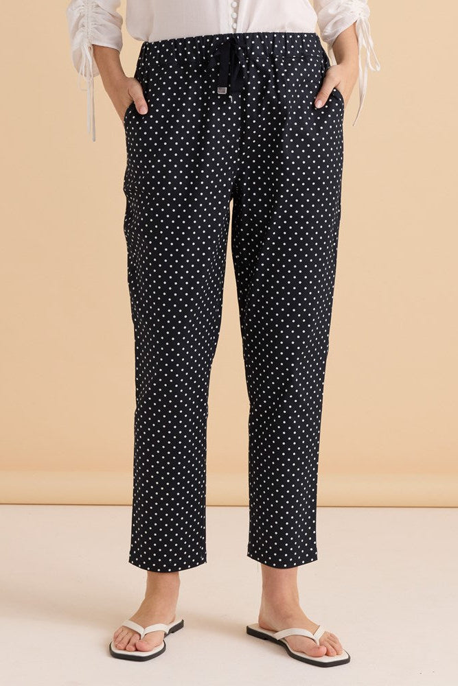 Betty Basics Kenzie Jogger (Navy Polkadot)