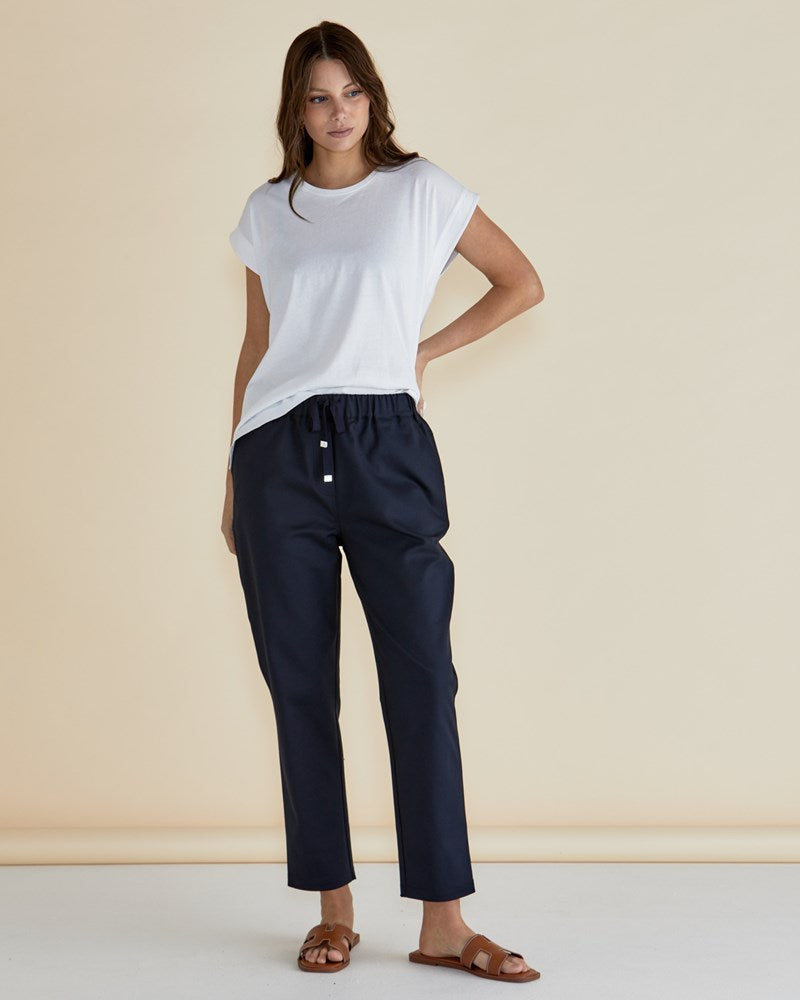 Betty Basics Kenzie Jogger (Navy)