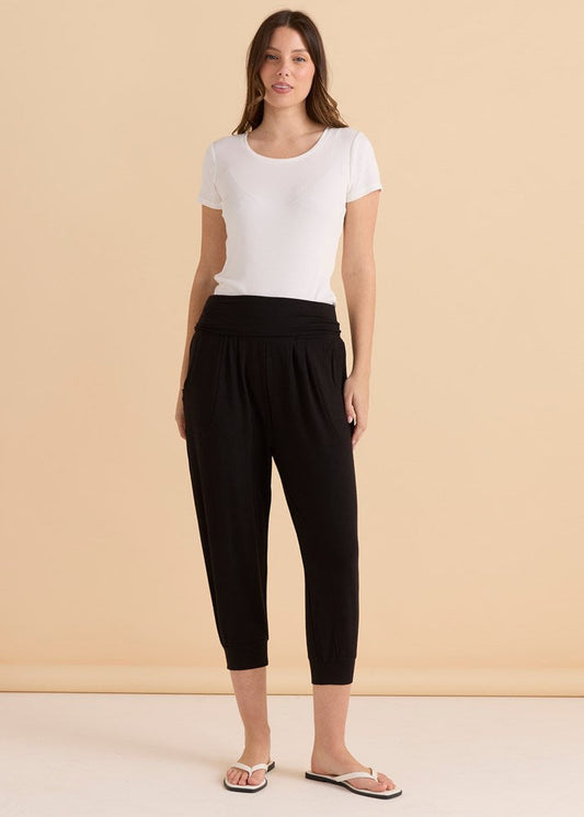 Image of a model wearing Pants. Productname: Betty Basics Tilly 3/4 Pant Black in Black colour by brand - Betty Basics