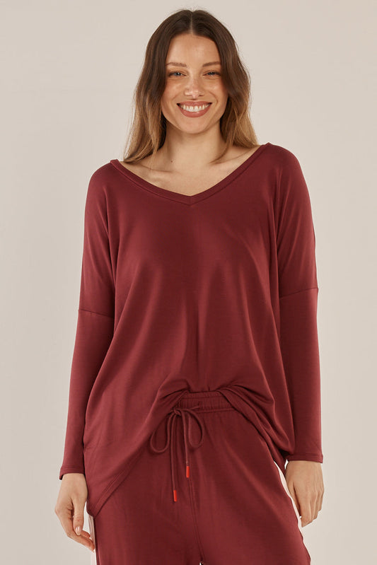 Image of a model wearing Tops. Productname: Betty Basics Munich Top Burgundy in Burgandy colour by brand - Betty Basics