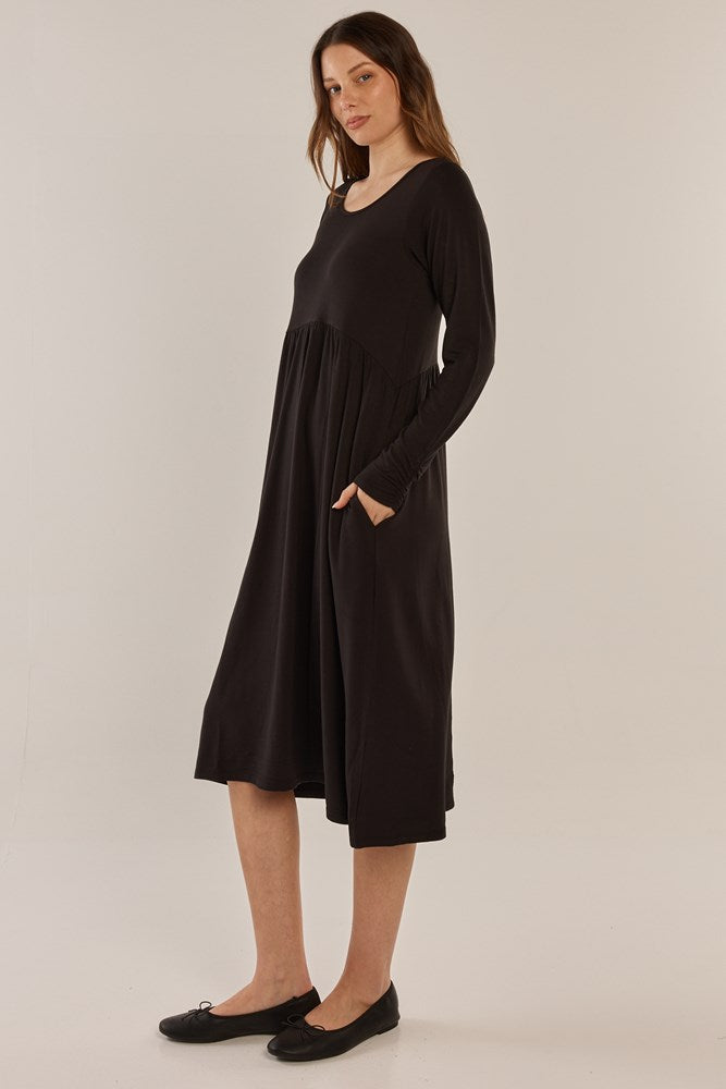 Betty Basics Caitlyn Dress (Black)
