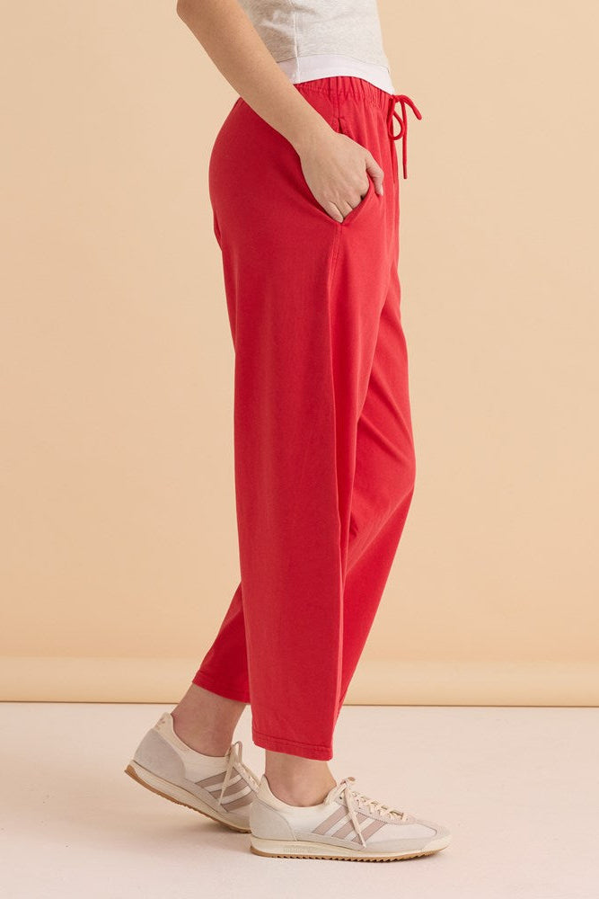 Betty Basics Barrel Leg Sweatpant (Red)