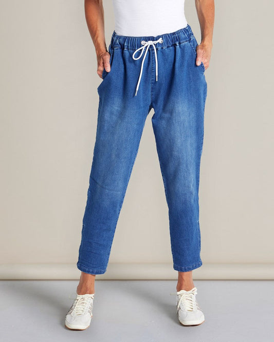 Image of Jeans. Productname: Betty Basics Brooks Jean True Blue in True Blue colour by brand - Betty Basics