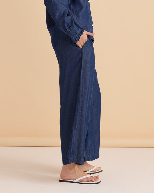 Betty Basics Rio Relaxed Pant (Dark Blue Wash)