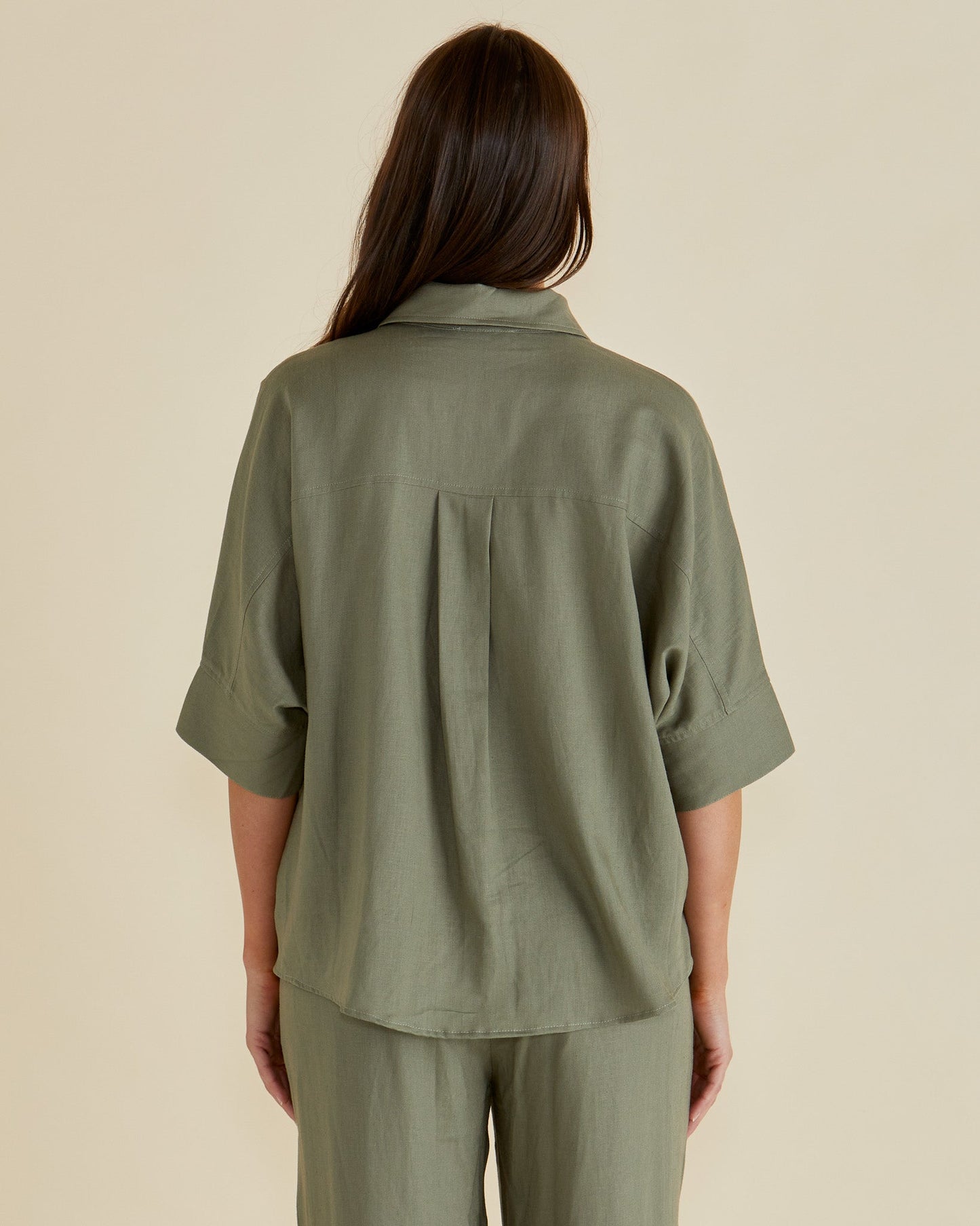 Betty Basics Lynwood Linen Shirt (Olive)