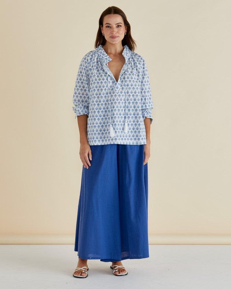 Betty Basics Charli Blouse (Blue Lotus Print)