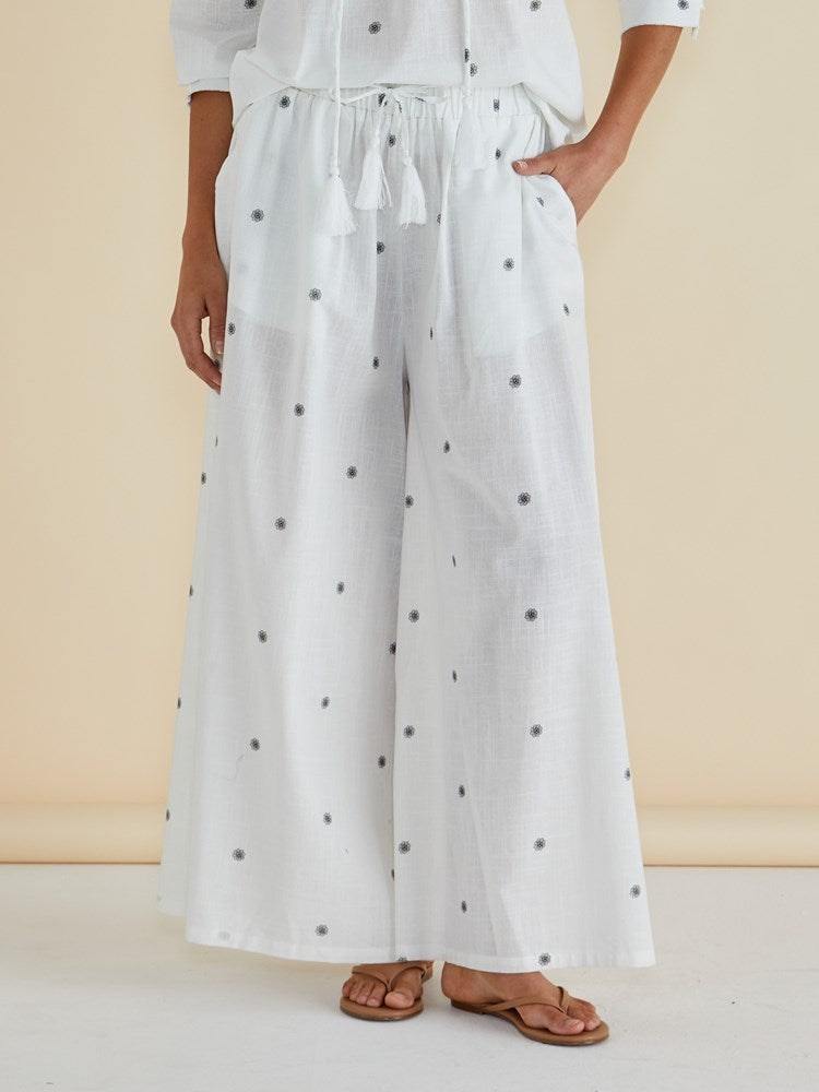 Betty Basics Tatum Wide Leg Pant (Black Floral Print)