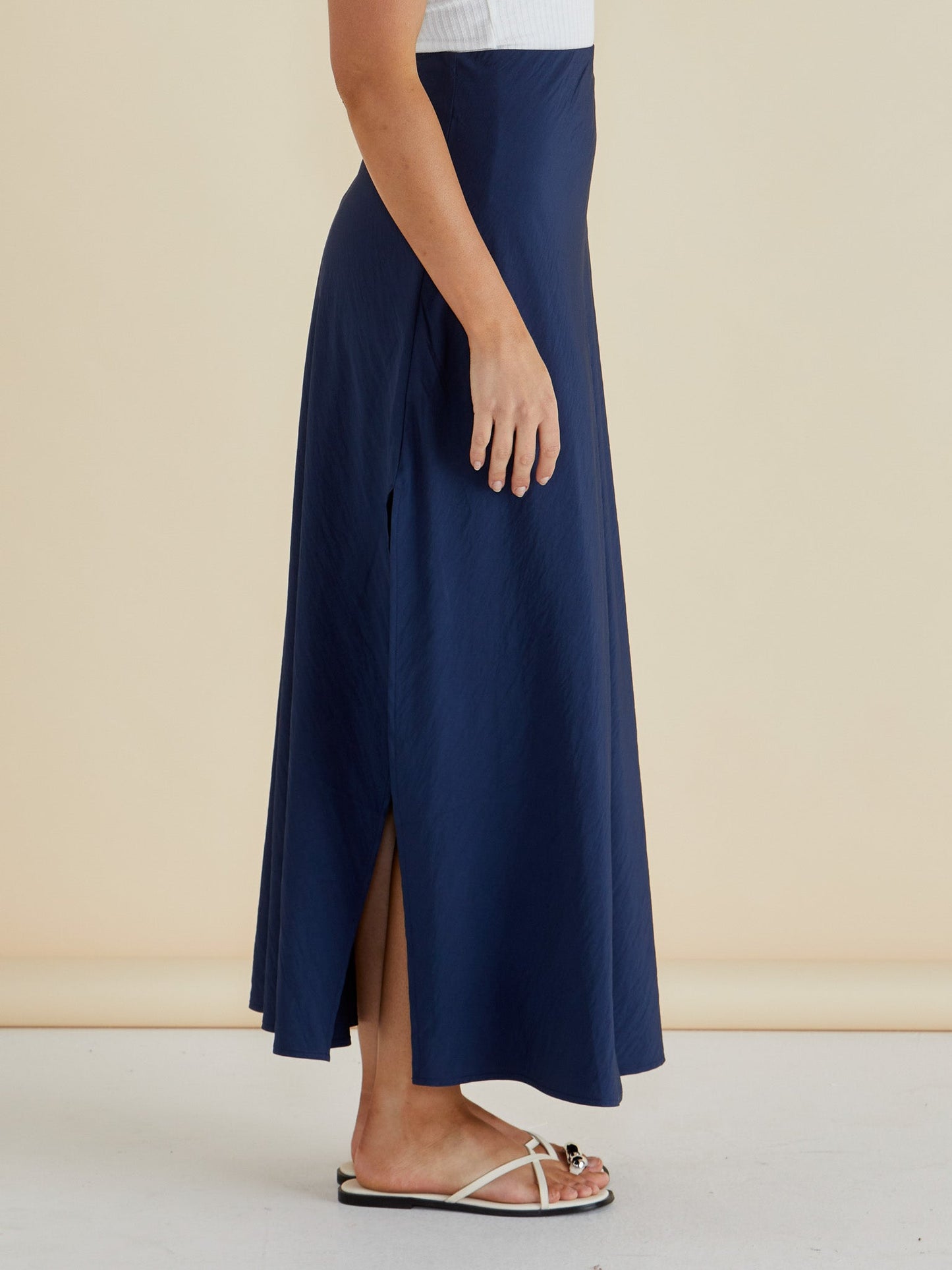Betty Basics Mindy Skirt (Navy Blue)