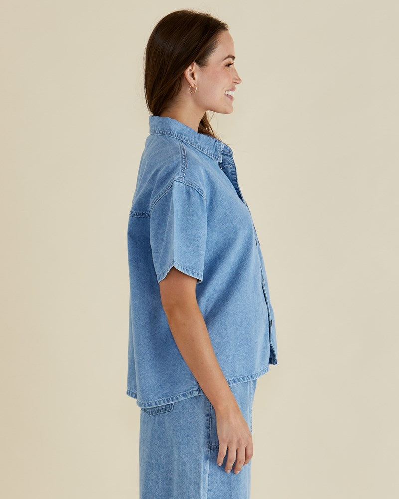 Betty Basics Saffra Short Sleeve Denim Shirt (Medium Wash)