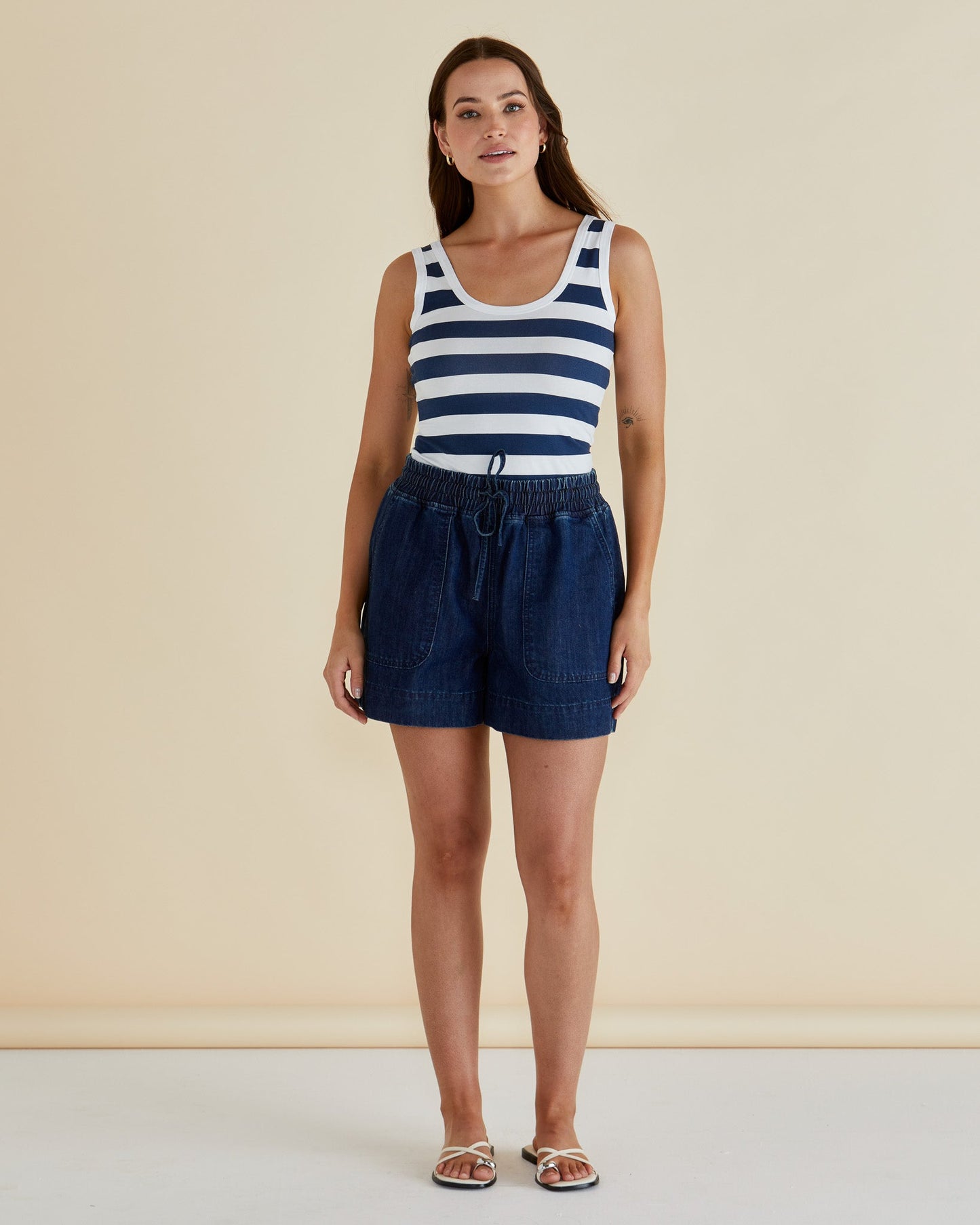 Betty Basics Relax Denim Shorts (Dark Blue)
