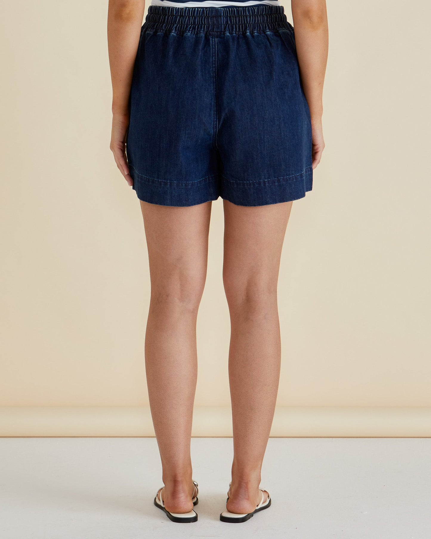 Betty Basics Relax Denim Shorts (Dark Blue)