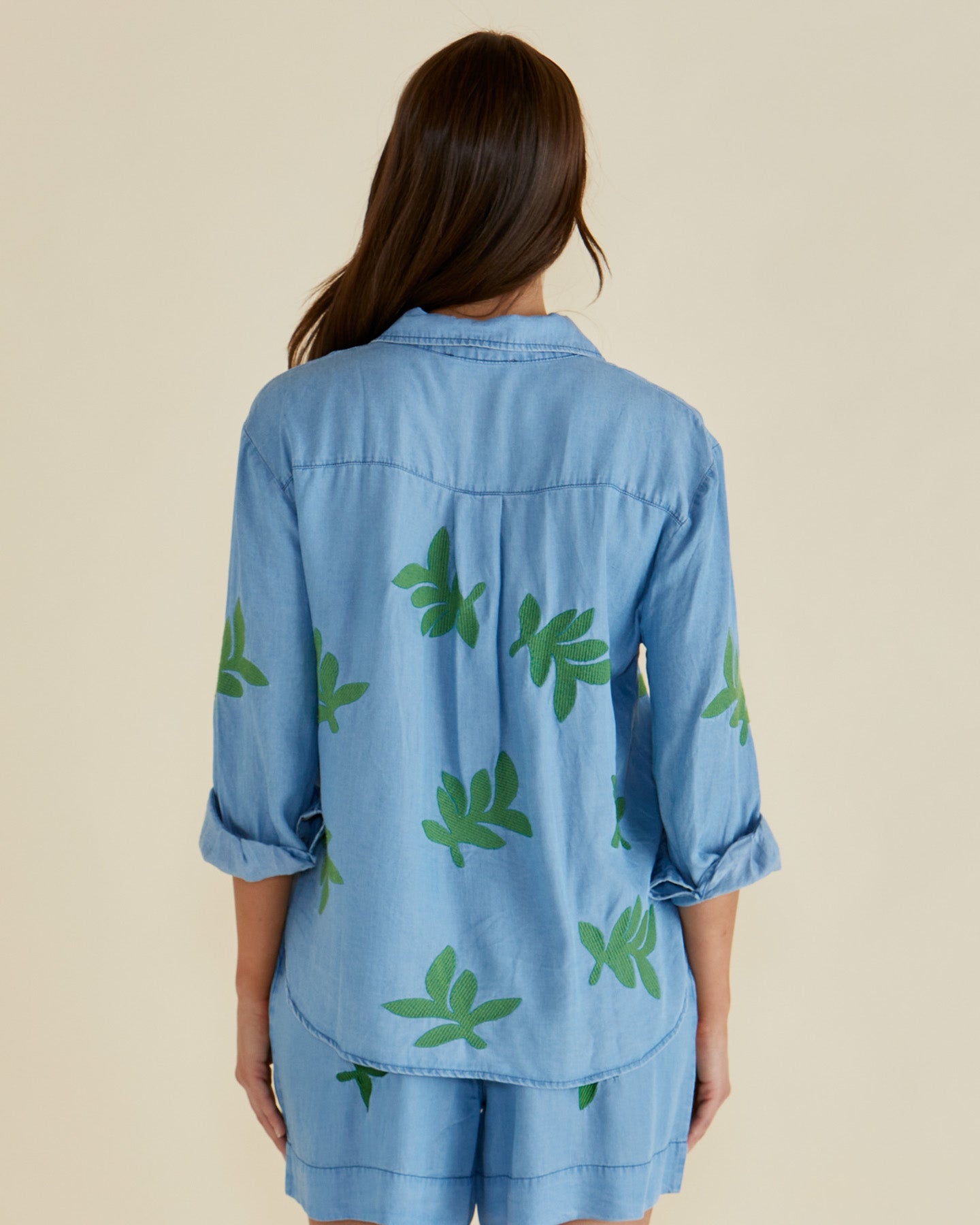 Betty Basics Daria Lyocell Shirt (Leaf Mid Wash)